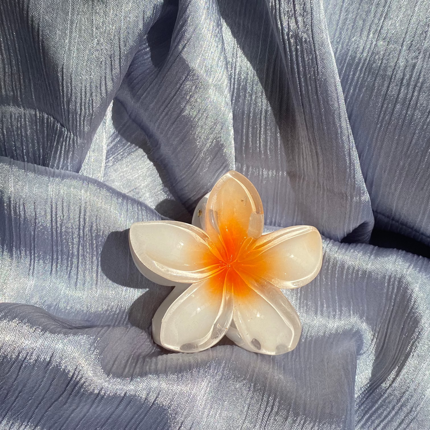 bloom claw clip